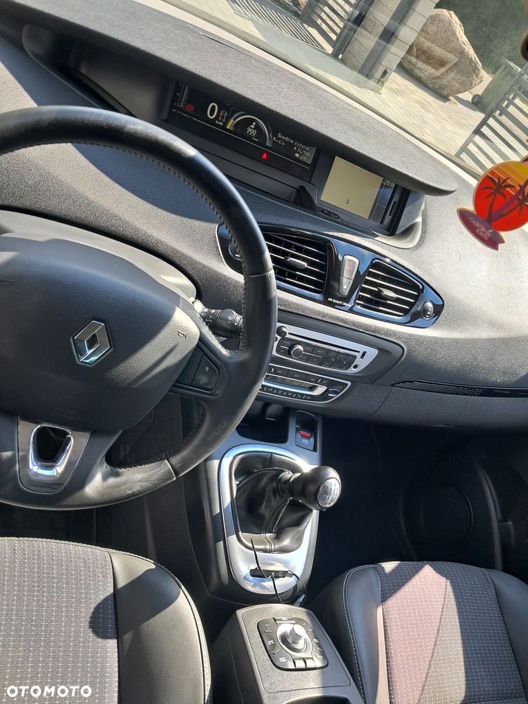 Renault Scenic dCi 110 Expression - 26