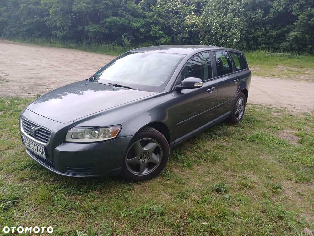 Volvo V50