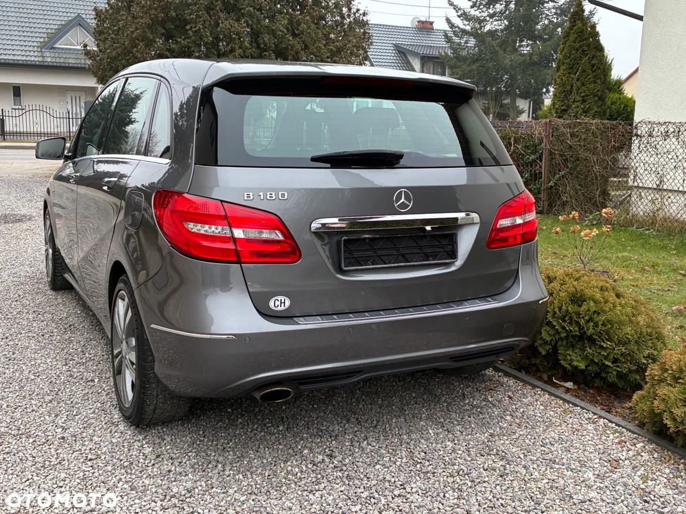 Mercedes-Benz Klasa B 180 BlueEFFICIENCY Edition - 4