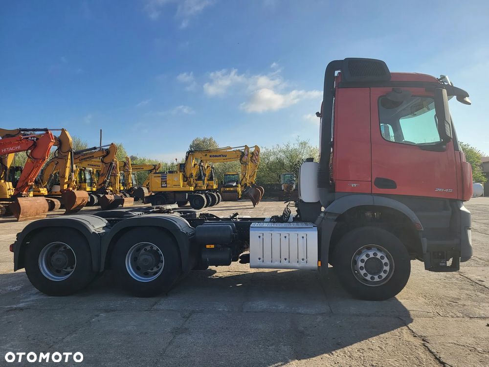 Mercedes-Benz Arocs 2645 6x4 budowlany DMC 66 ton z Niemiec - 5