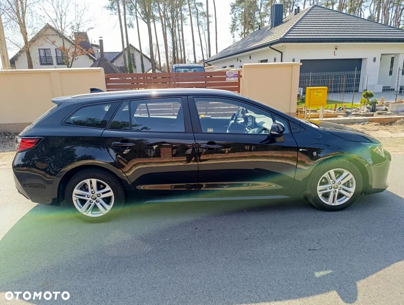 Toyota Corolla 1.8 Hybrid Comfort - 7
