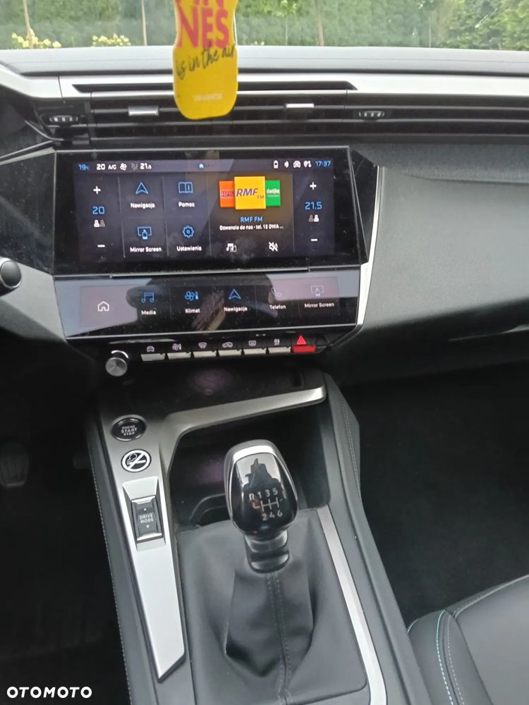 Peugeot 308 1.2 PureTech Allure S&S - 5