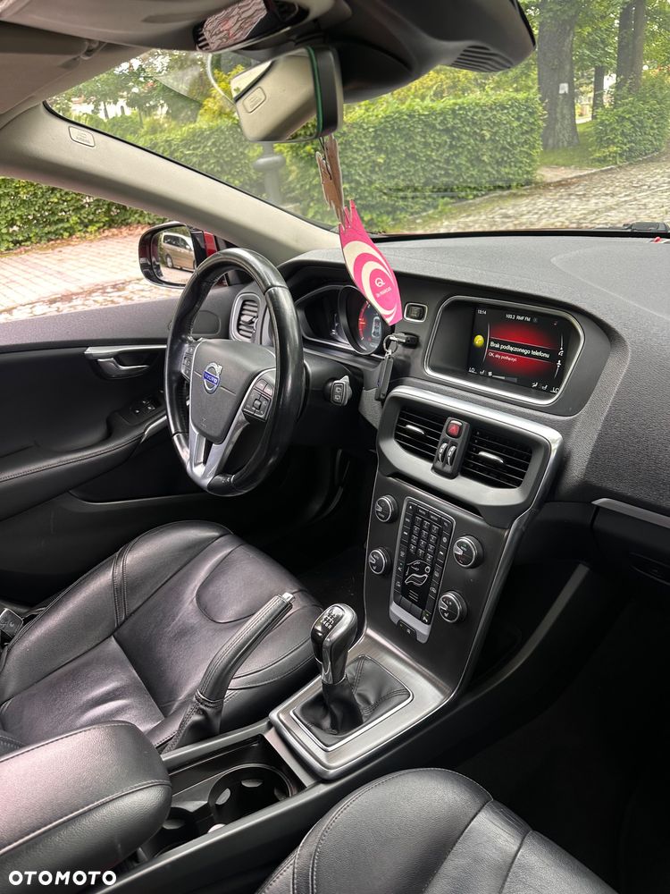 Volvo V40 D4 Inscription - 26