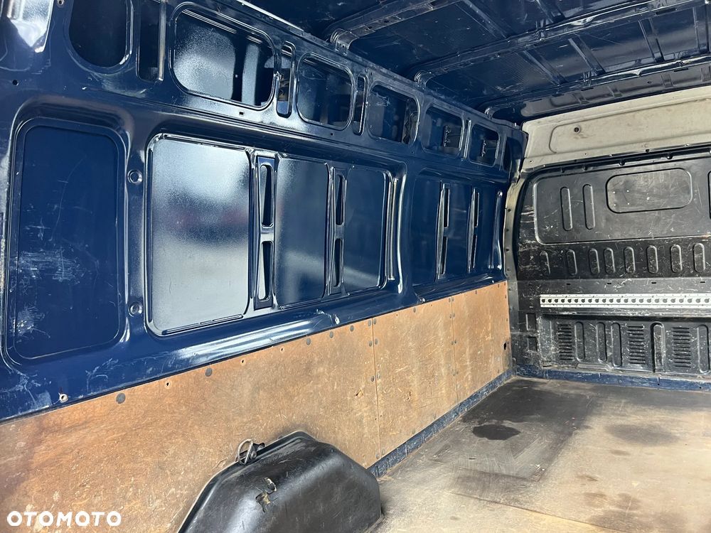 Ford Transit Furgon L3H2 3os. 2.2 TDCI 115KM MT6 Klimatyzacja Hak FV Vat - 29