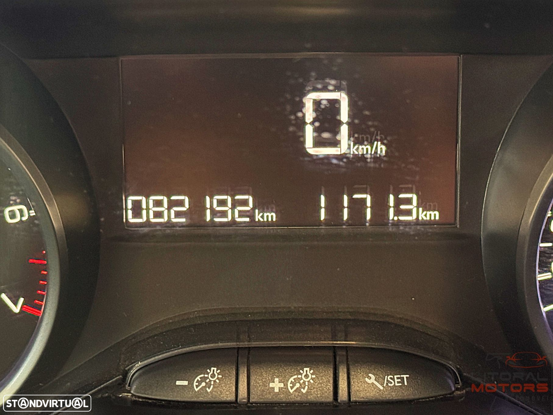 Peugeot 208 1.2 PureTech Signature - 25