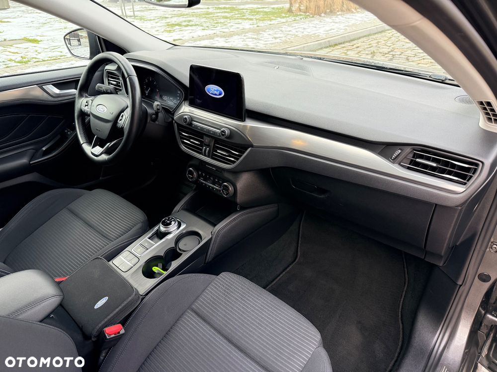 Ford Focus 1.5 EcoBlue Start-Stopp-System TITANIUM X - 17