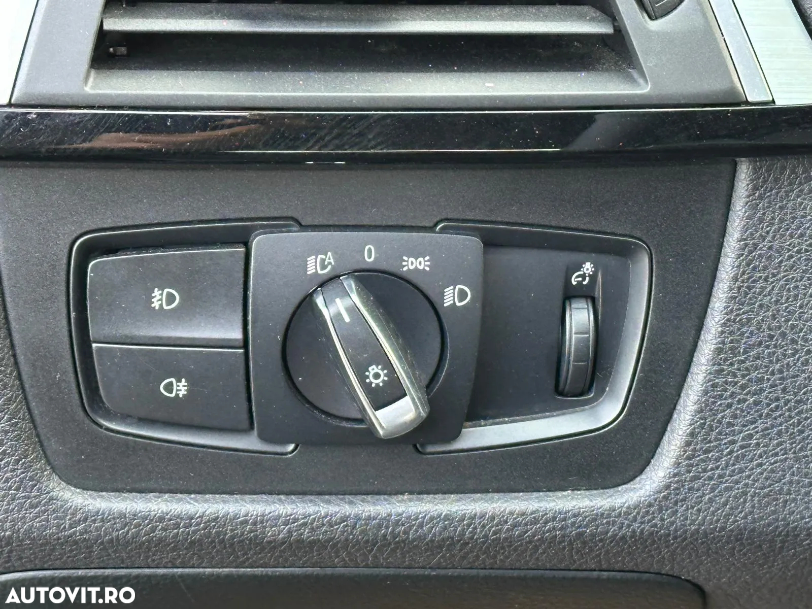 BMW Seria 3 318d Touring Aut. Advantage - 20