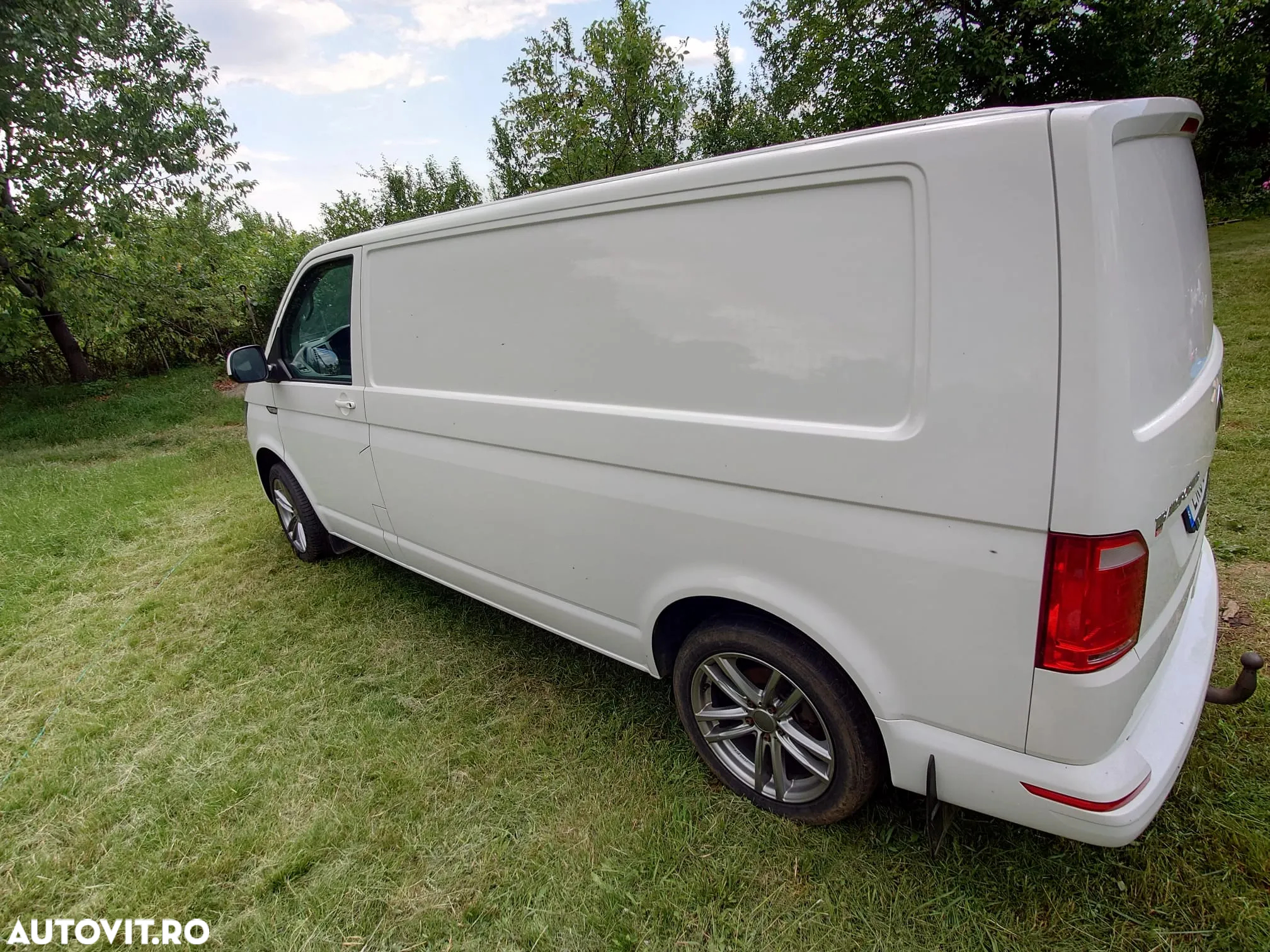 Volkswagen Transporter - 5