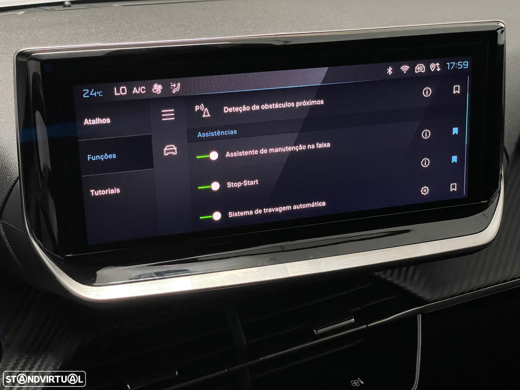Peugeot 2008 1.2 PureTech Allure EAT8 - 18