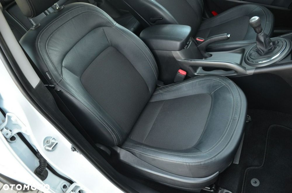 Kia Sportage - 25