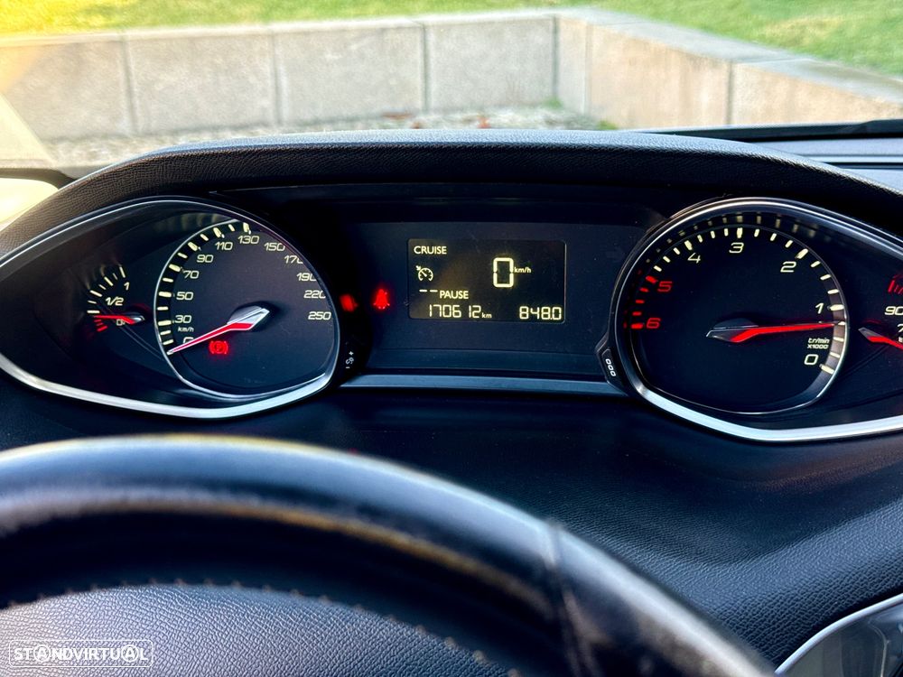 Peugeot 308 SW 1.6 BlueHDi GT Line - 30