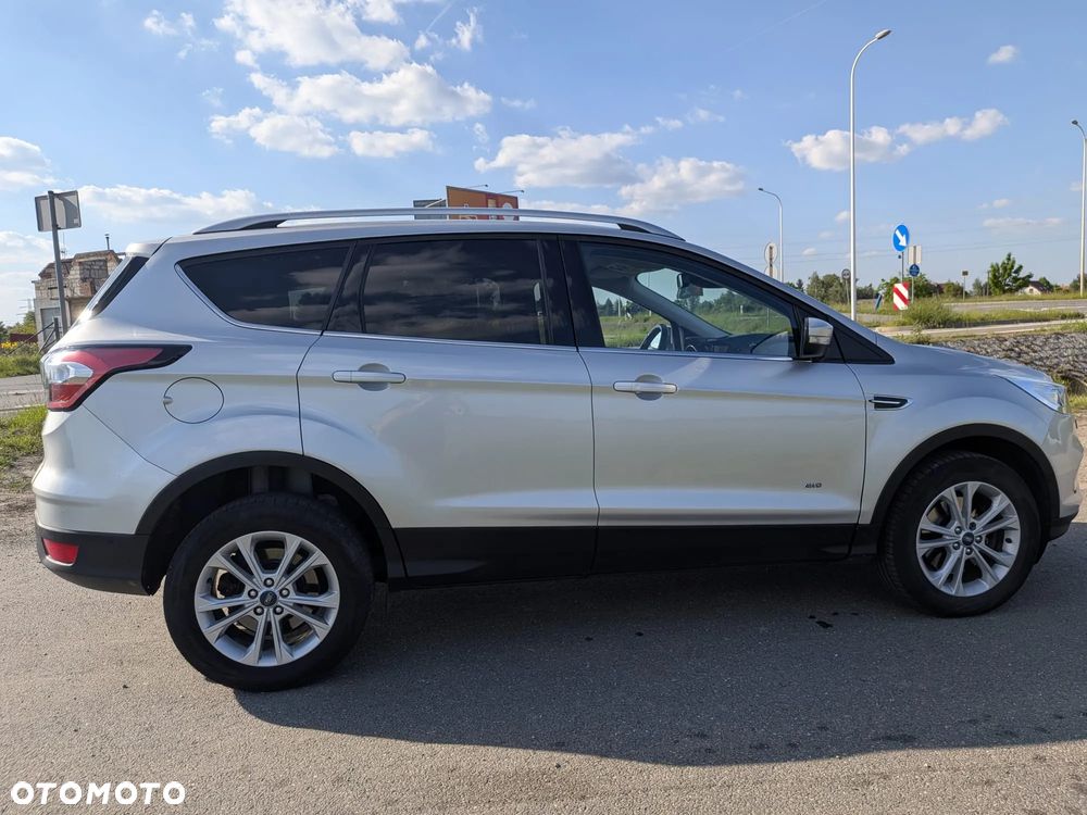 Ford Kuga 1.5 EcoBoost 4x4 Titanium - 10