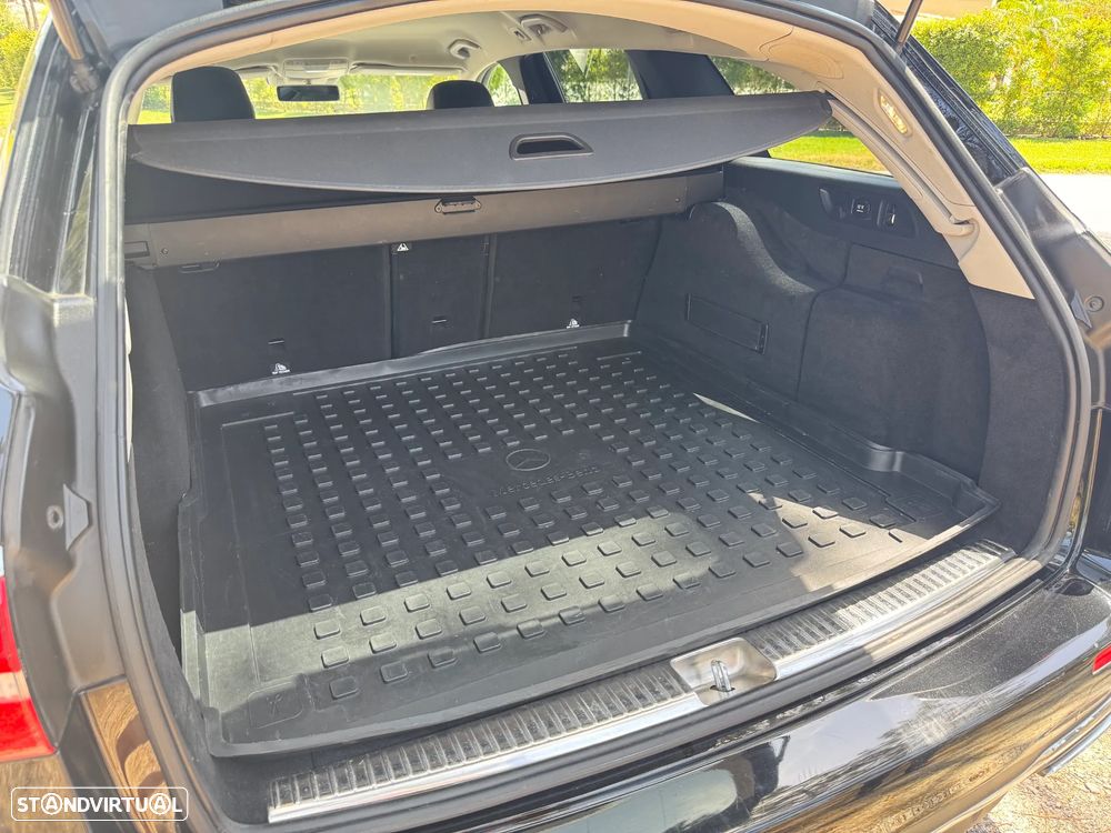 Mercedes-Benz E 220 d 9G-TRONIC AMG Line - 12