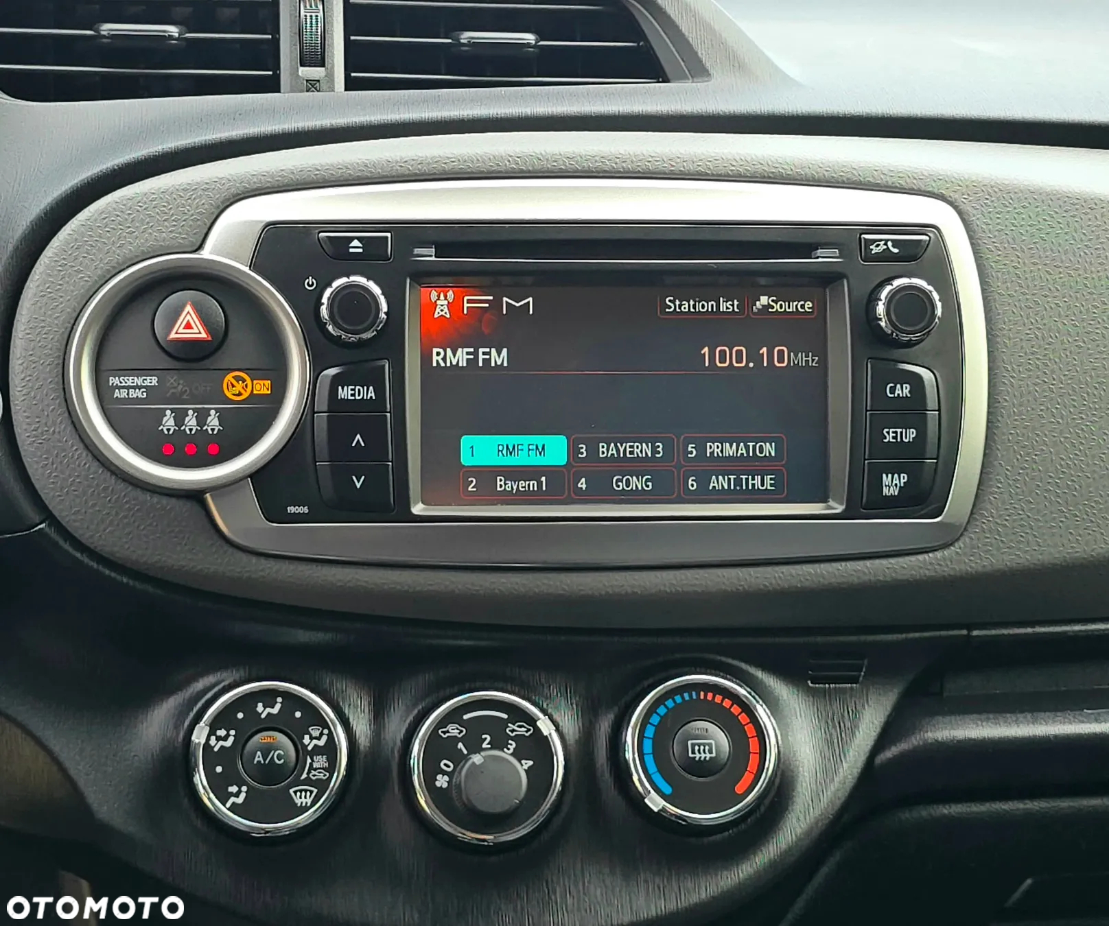 Toyota Yaris - 30
