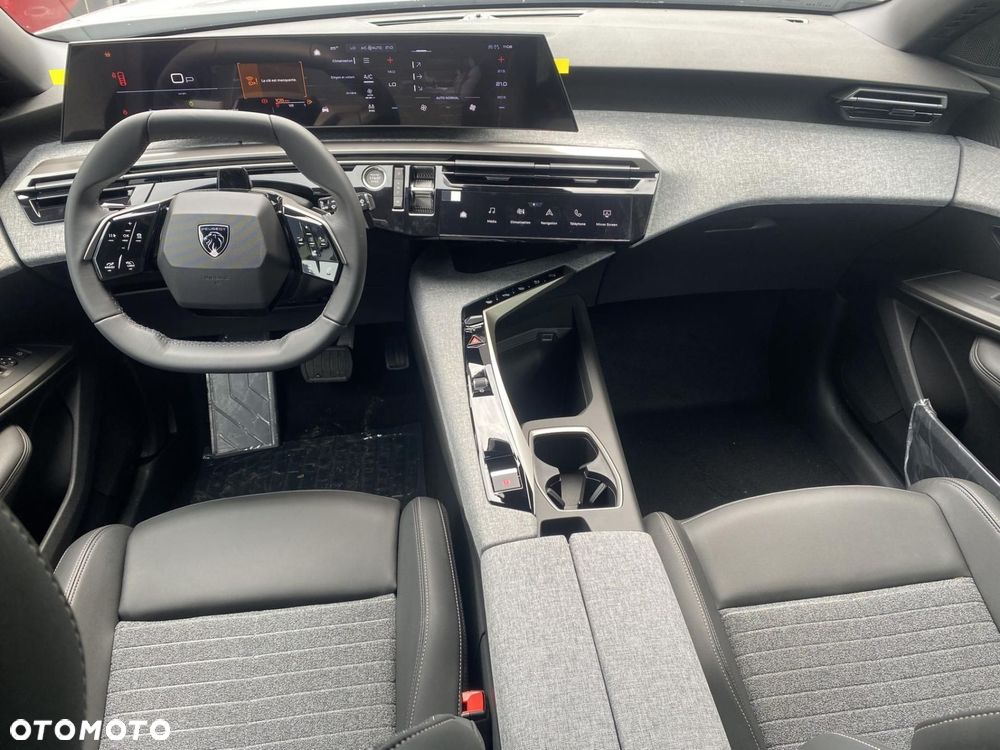 Peugeot 5008 1.2 PureTech mHEV Allure S&S e-DCS6 - 13
