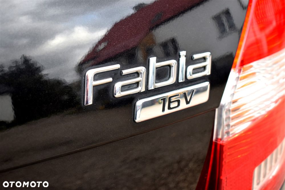 Skoda Fabia 1.4 16V Style - 30