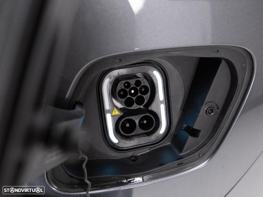 MG MG4 51 kWh Standard - 13