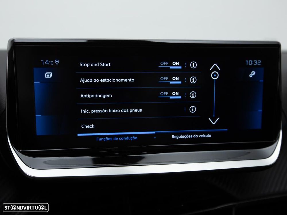 Peugeot 2008 1.5 BlueHDi Allure EAT8 - 23