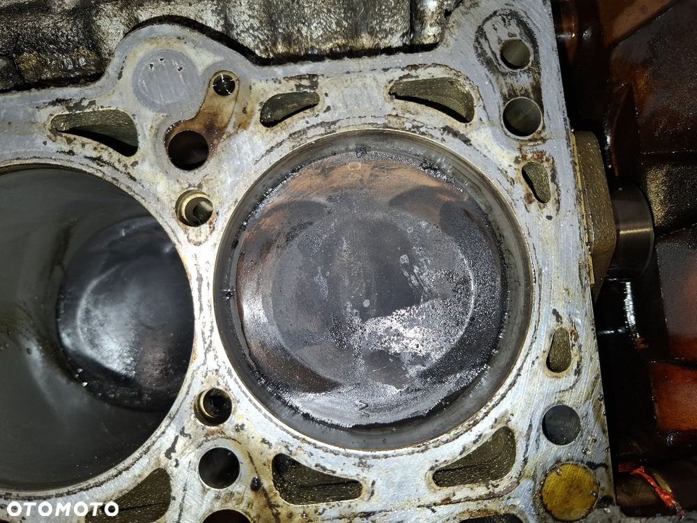 Blok Silnik Dół Silnika Słupek 06E103021A 3.2 3.2FSI FSI AUK Audi A4 B7 A6 C6 - 5