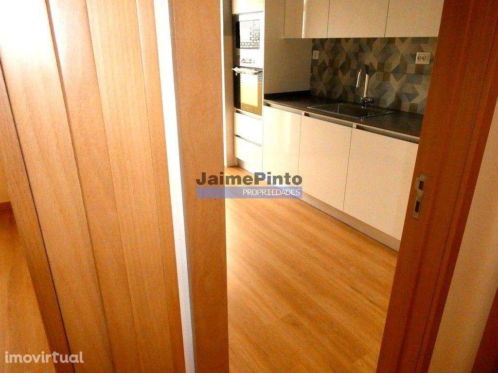 Arrenda-se Apartamento T2  Rio Tinto, Gondomar, Portugal. - Grande imagem: 2/10
