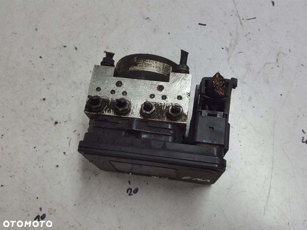 VW GOLF 7 VII 12-16r POMPA HAMULCOWA ABS 5Q0907379L 5Q0614517K - 2