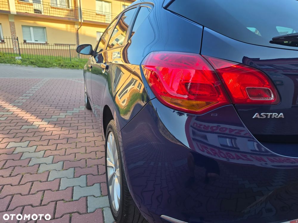 Opel Astra 1.4 Turbo Innovation - 15