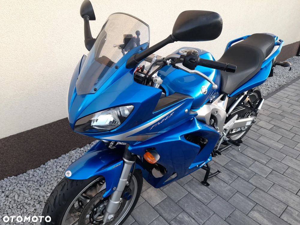 Yamaha FZ6 - 25