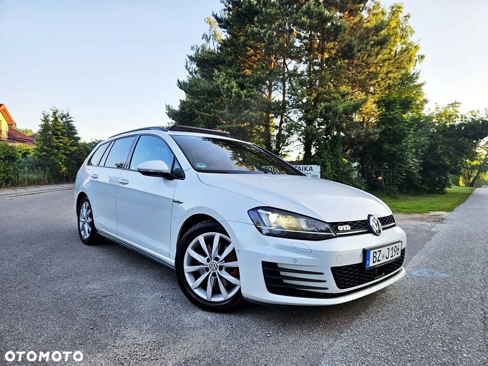 Volkswagen Golf GTD 2.0 TDI SCR DSG - 4