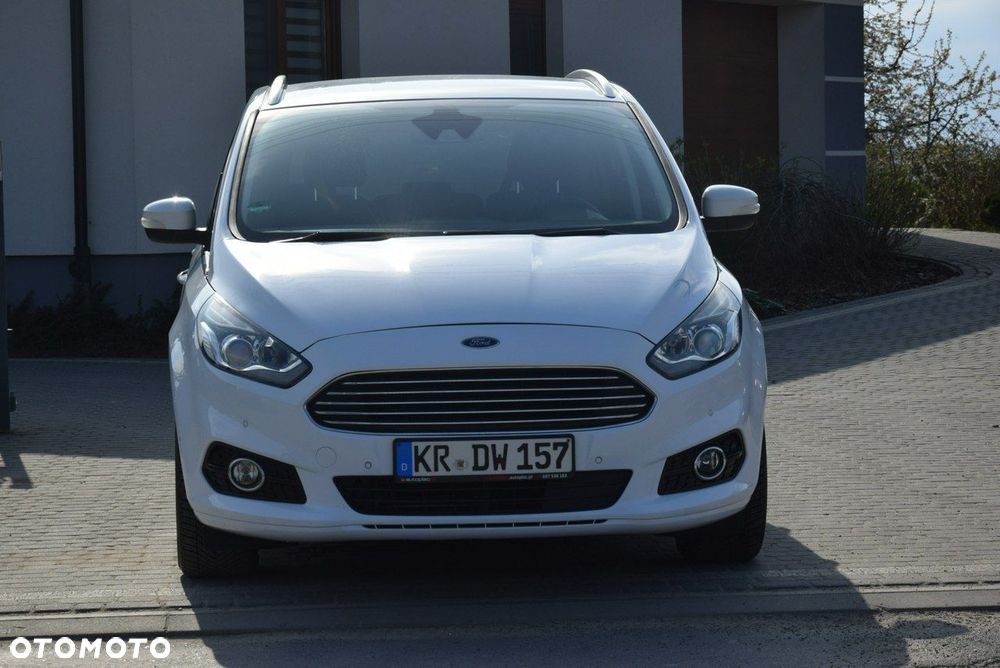 Ford S-Max 2.0 TDCi Titanium - 2