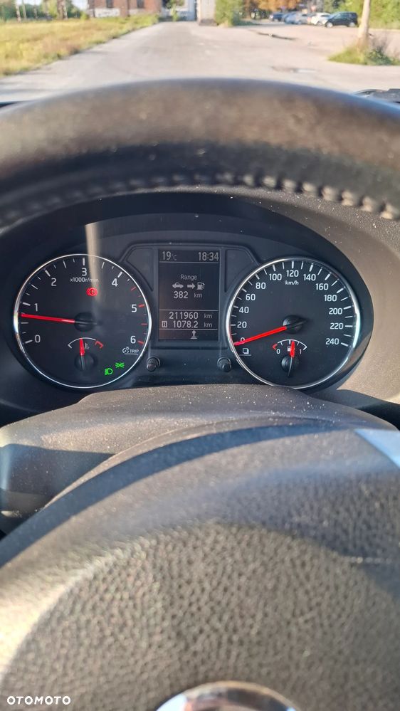 Nissan X-Trail 2.0 dCi 4x4 DPF SE - 9