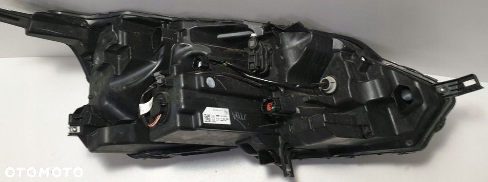 Nissan Qashqai Reflektor Lewy KOITO 100-8D02G - 3