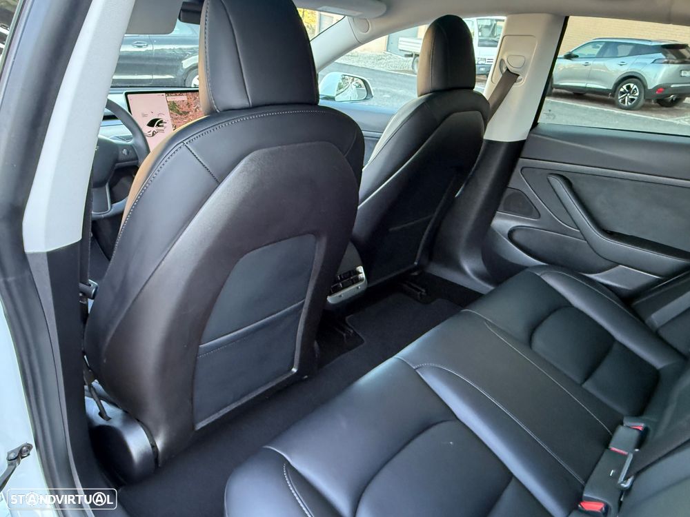 Tesla Model 3 Standard RWD Plus - 23