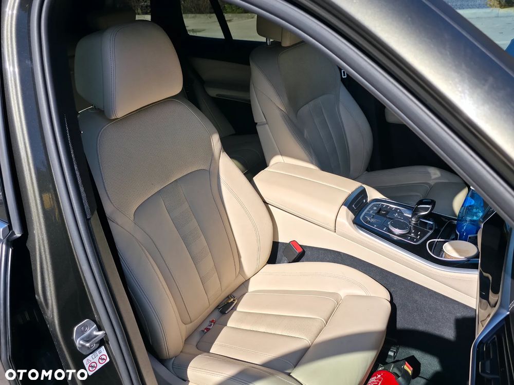 BMW X5 xDrive40d - 6