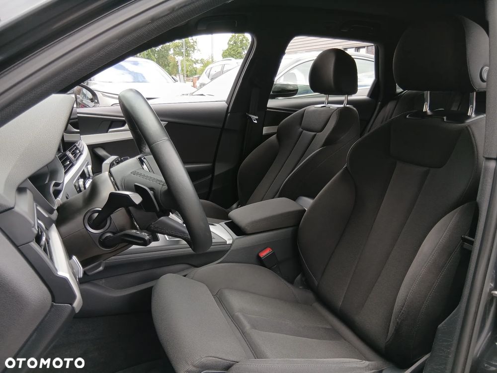 Audi A4 Avant 35 TFSI mHEV Advanced S tronic - 22