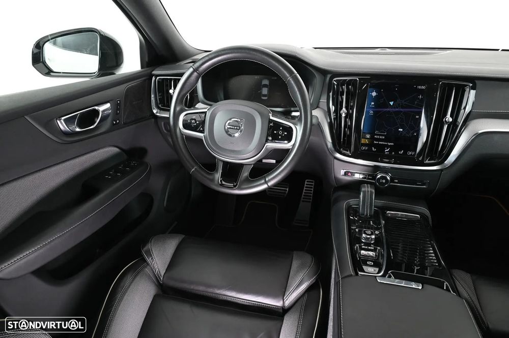 Volvo S60 2.0 T8 PHEV Polestar AWD - 19