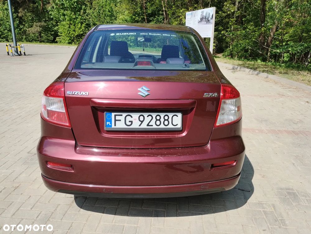 Suzuki SX4 - 4