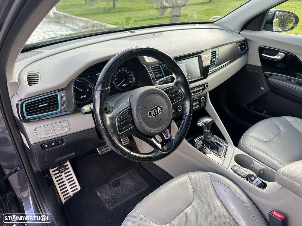 Kia Niro 1.6 GDi PHEV Tech - 17
