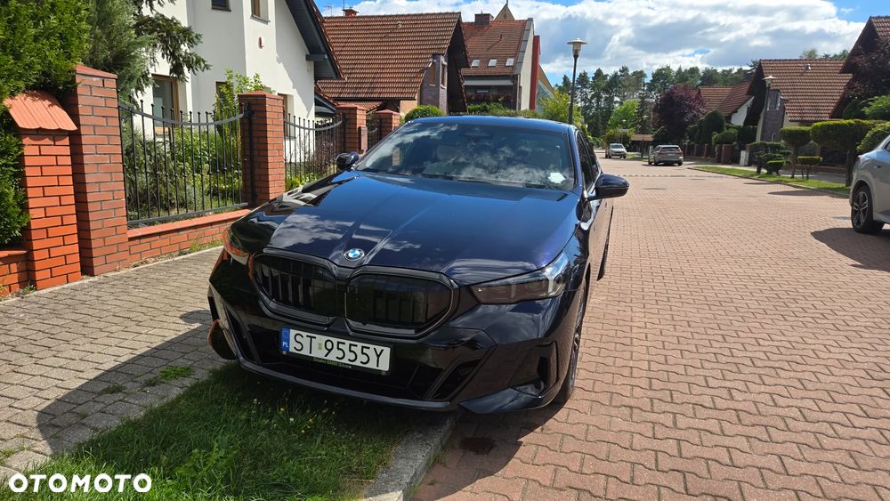 BMW Seria 5 540d xDrive - 25