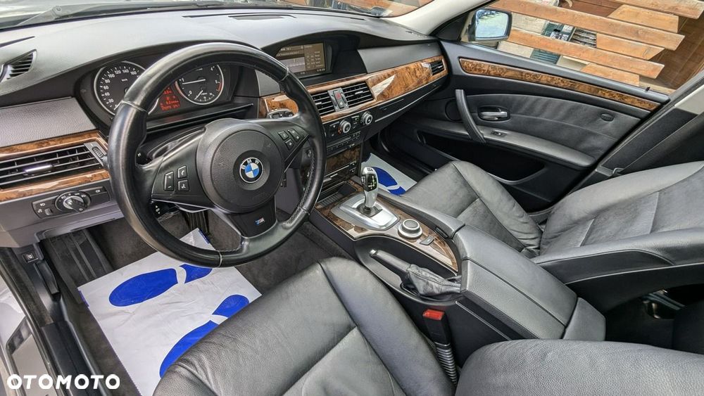 BMW Seria 5 - 16