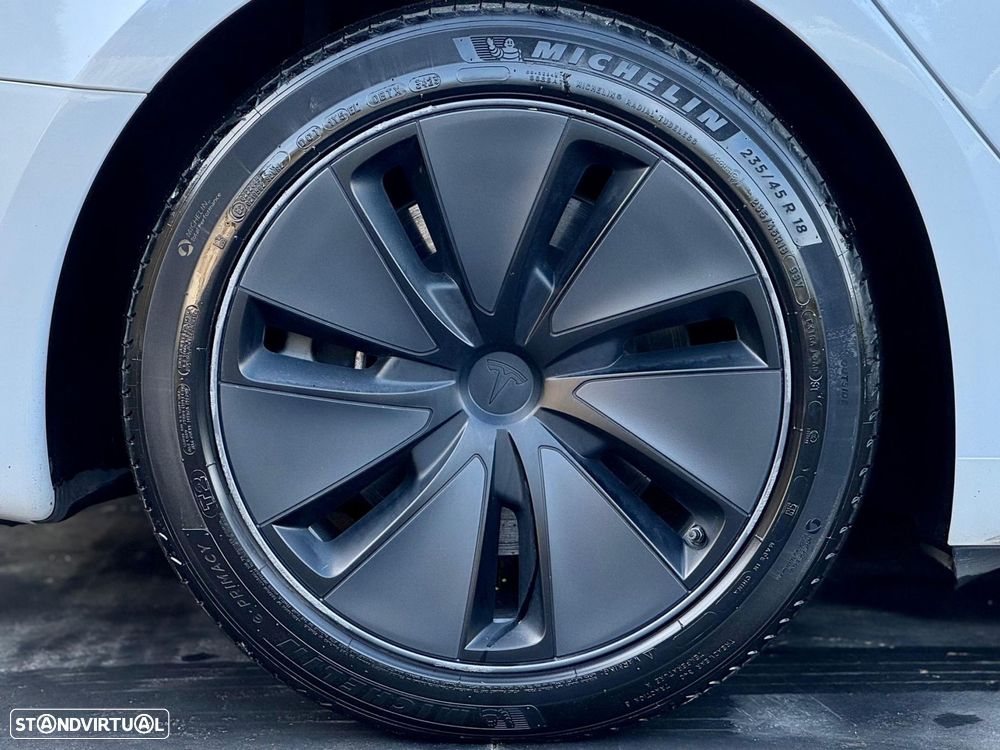 Tesla Model 3 Tração Traseira Premium - 33