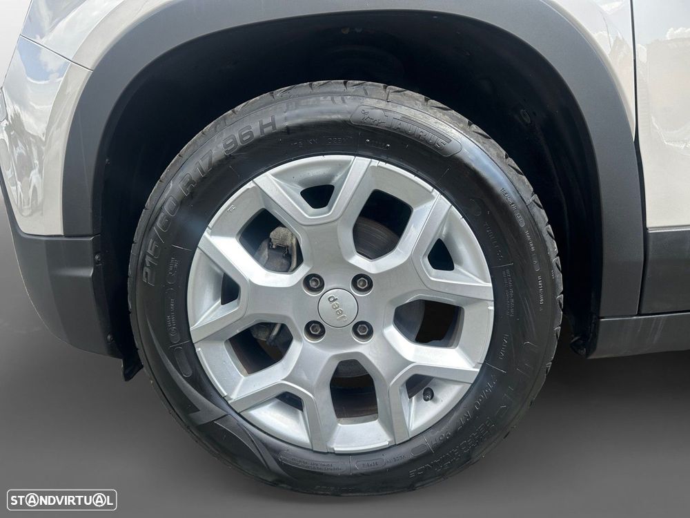 Jeep Avenger 1.2 GSE T3 Altitude - 14