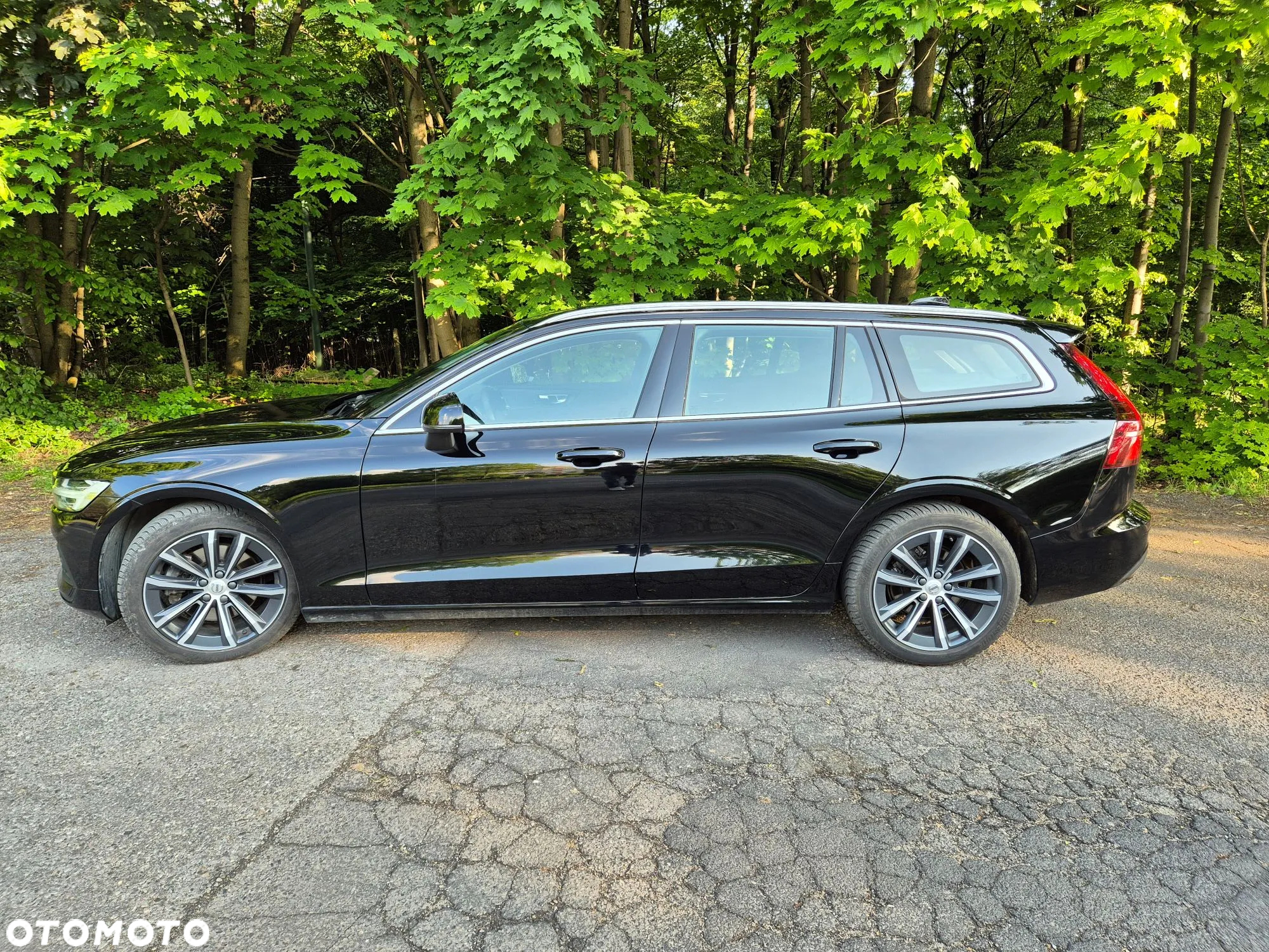 Volvo V60 B4 B Momentum Pro - 29