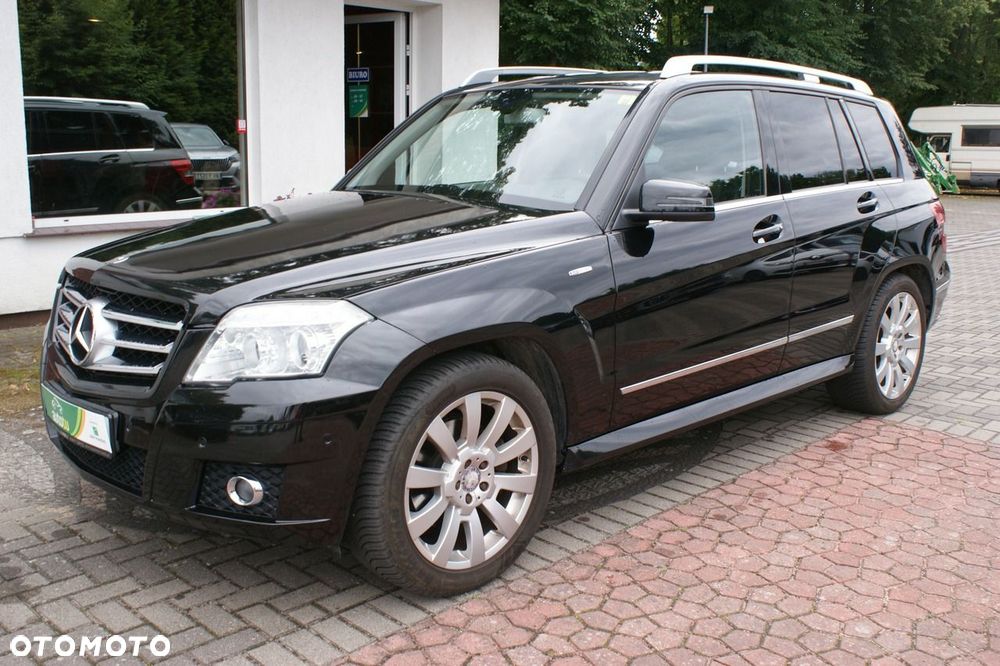 Mercedes-Benz GLK - 2