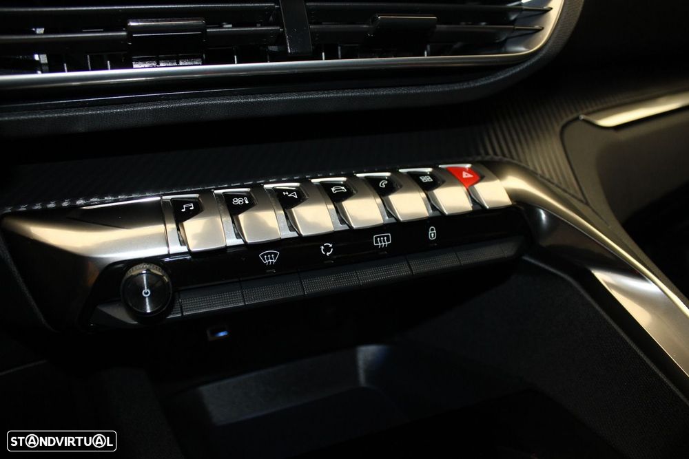 Peugeot 3008 1.5 BlueHDi Active - 21