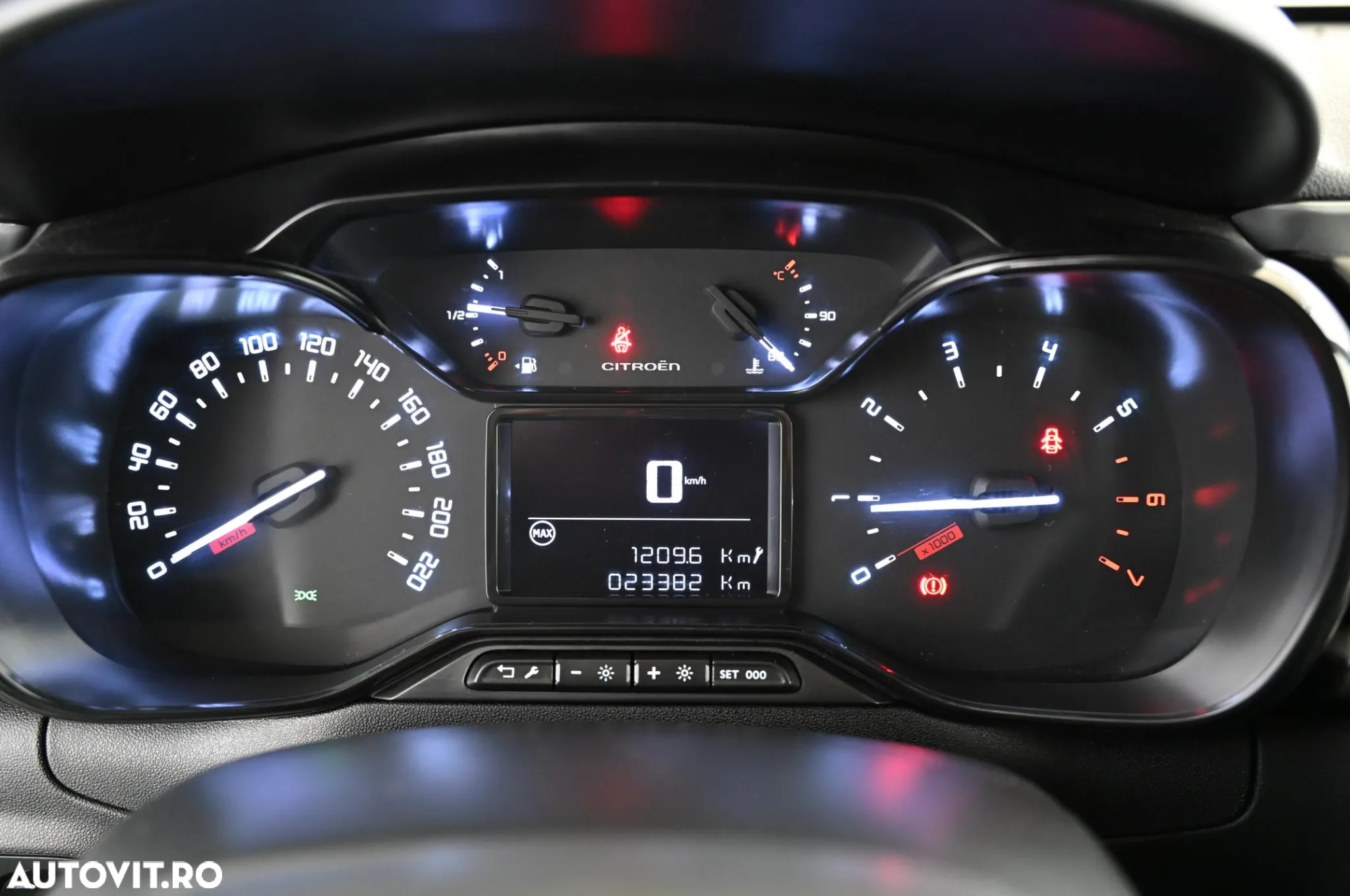 Citroën C3 Pure Tech 110 S&S SHINE - 14