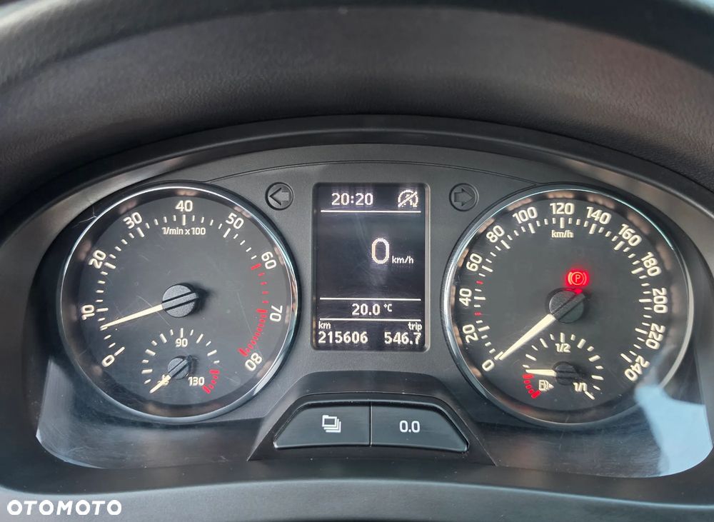 Skoda RAPID 1.2 TSI Elegance Green tec - 9