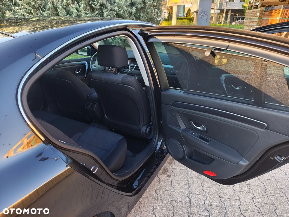 Renault Laguna 2.0 dCi Tech Run - 15