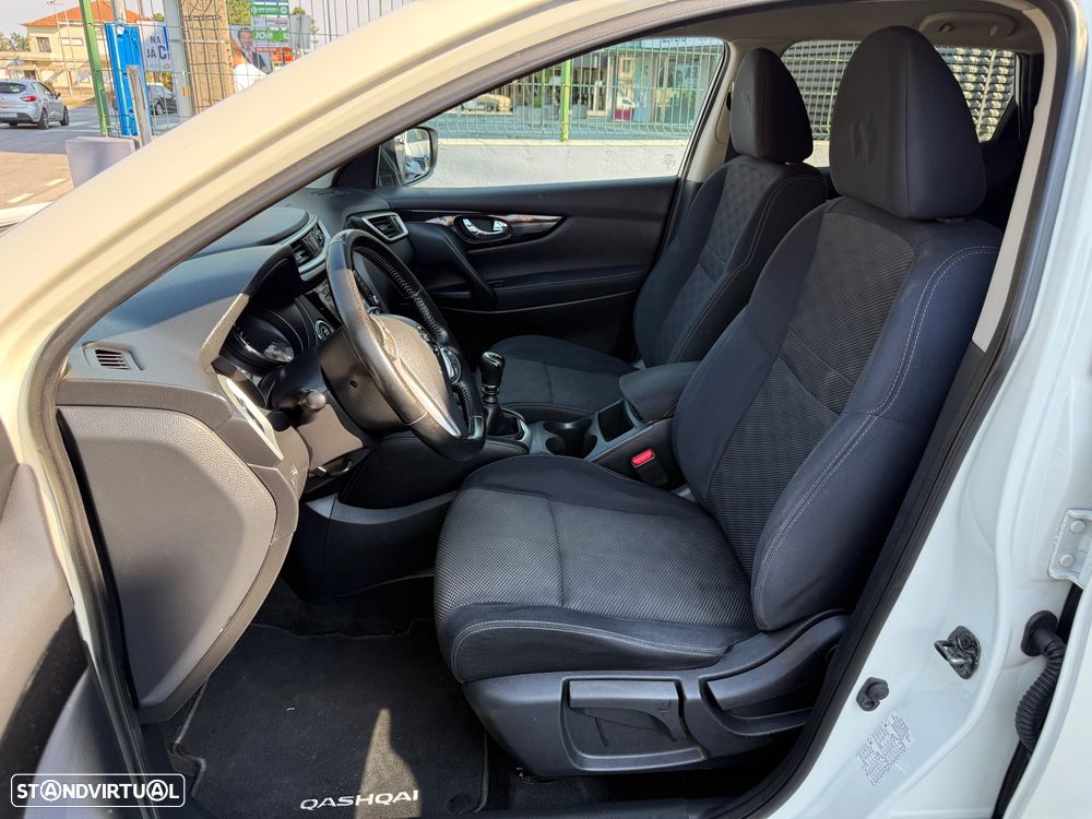 Nissan Qashqai 1.5 dCi N-Connecta 18 RS - 22