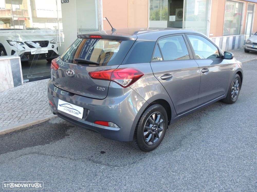 Hyundai i20 1.2 Classic - 4