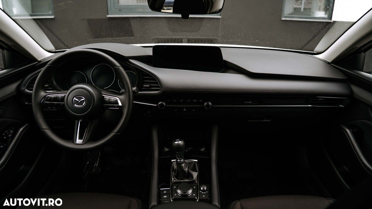 Mazda 3 - 9